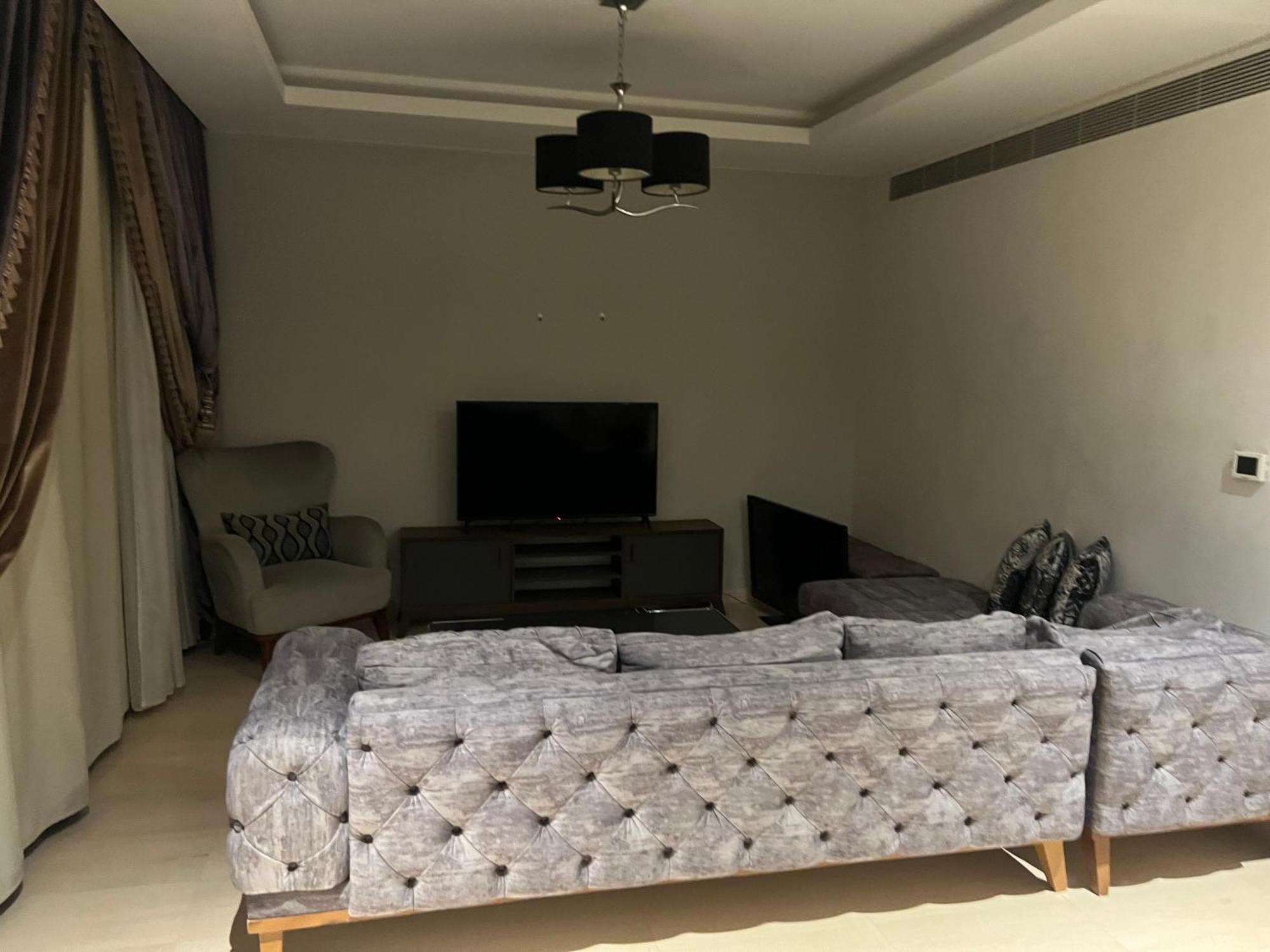 Apartment Festival For Rent